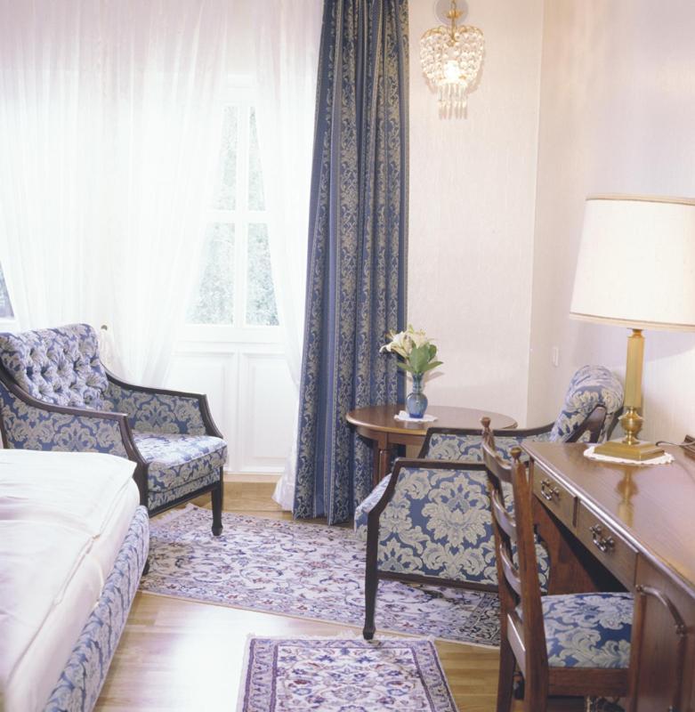 Schlosshotel Kurfuerstliches Amtshaus Dauner Burg Bagian luar foto