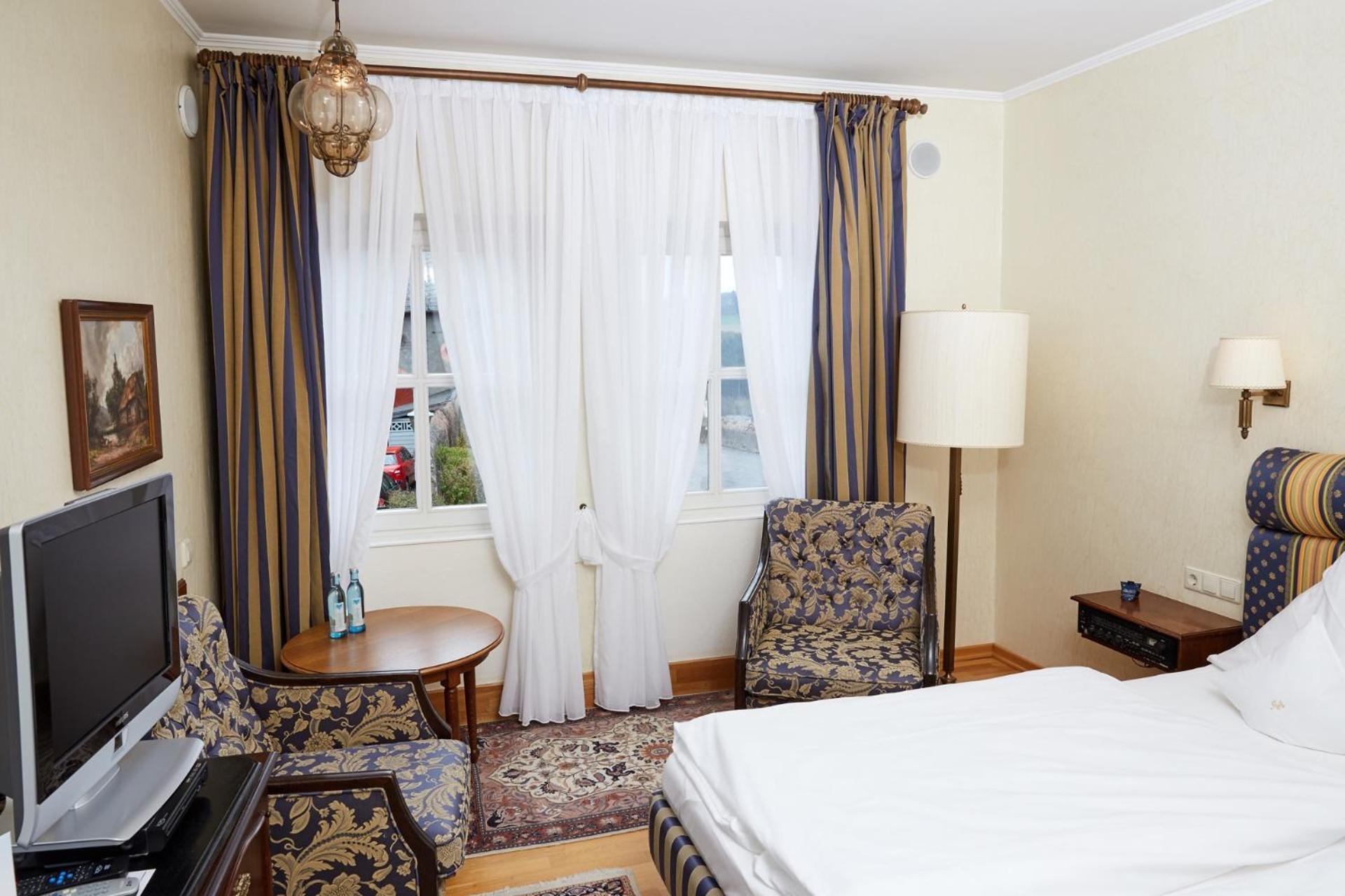 Schlosshotel Kurfuerstliches Amtshaus Dauner Burg Bagian luar foto