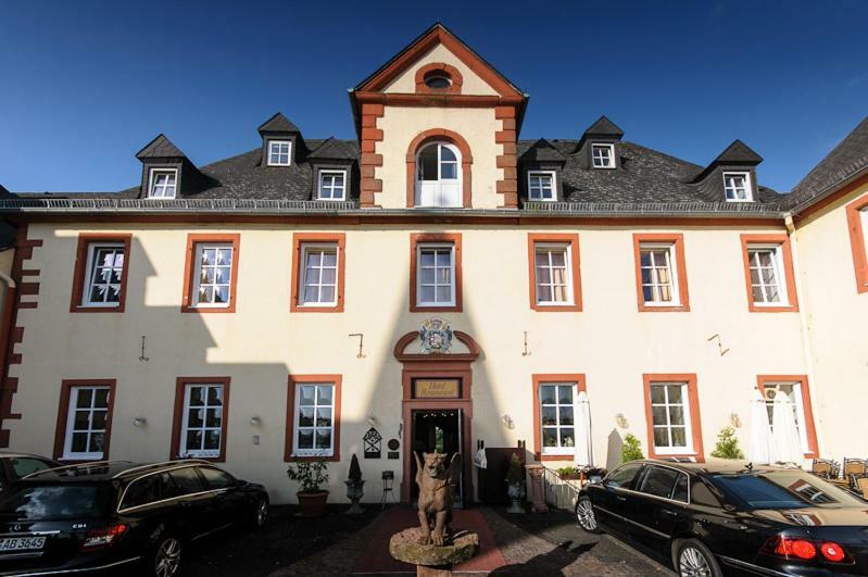 Schlosshotel Kurfuerstliches Amtshaus Dauner Burg Bagian luar foto